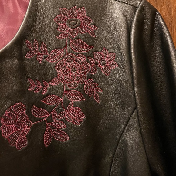 Jaqueline Smith Genuine Leather Jacket - Picture 2 of 3